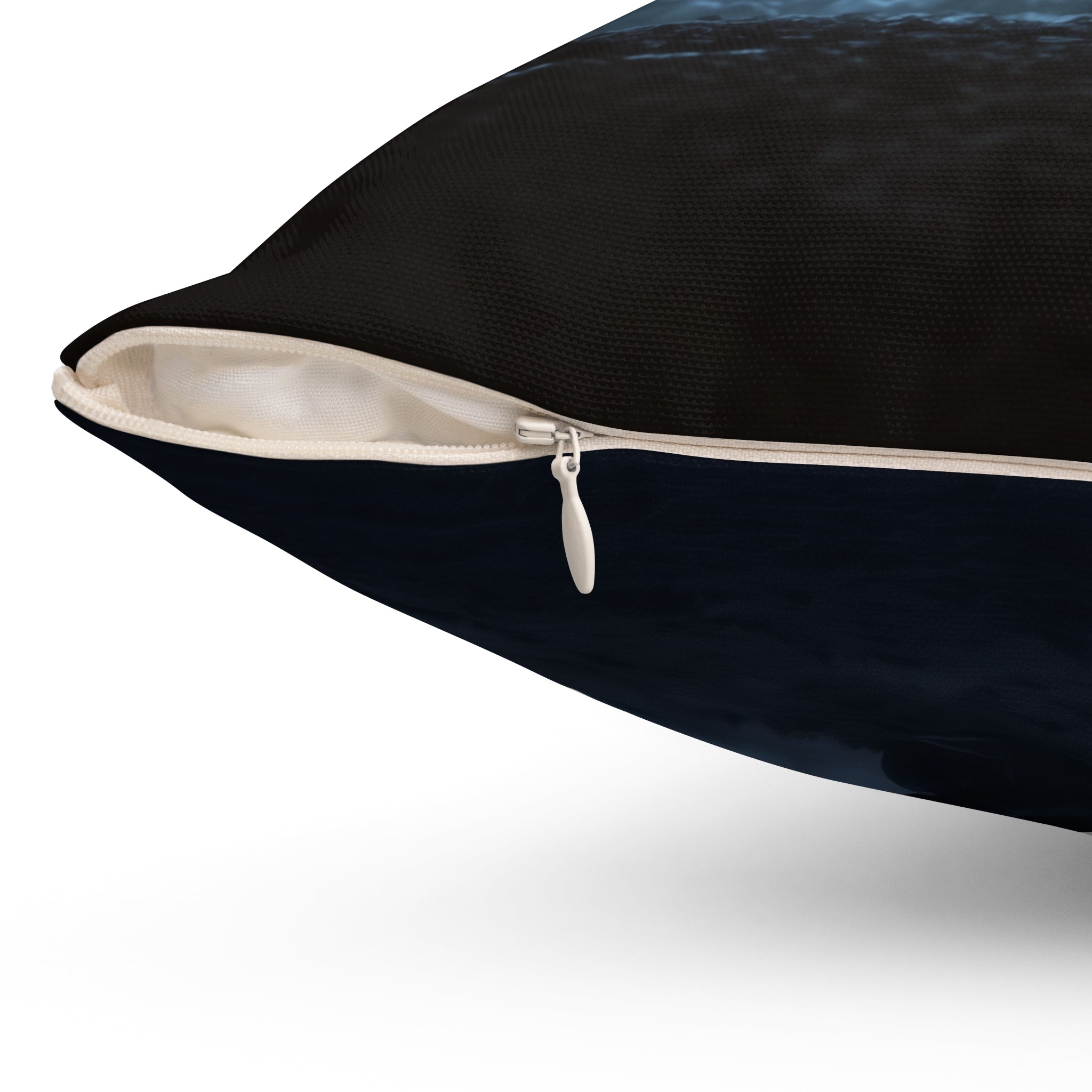 4-Wing - Pillow Insert included